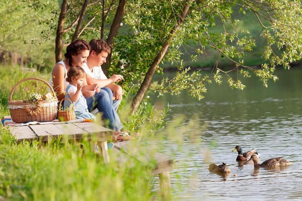 Villa Am See - Naehe Berlin Biesenthal ภายนอก รูปภาพ